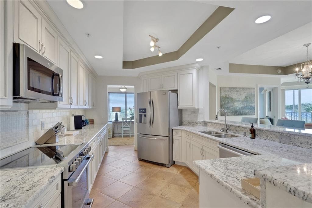2743 1st ST 505-6