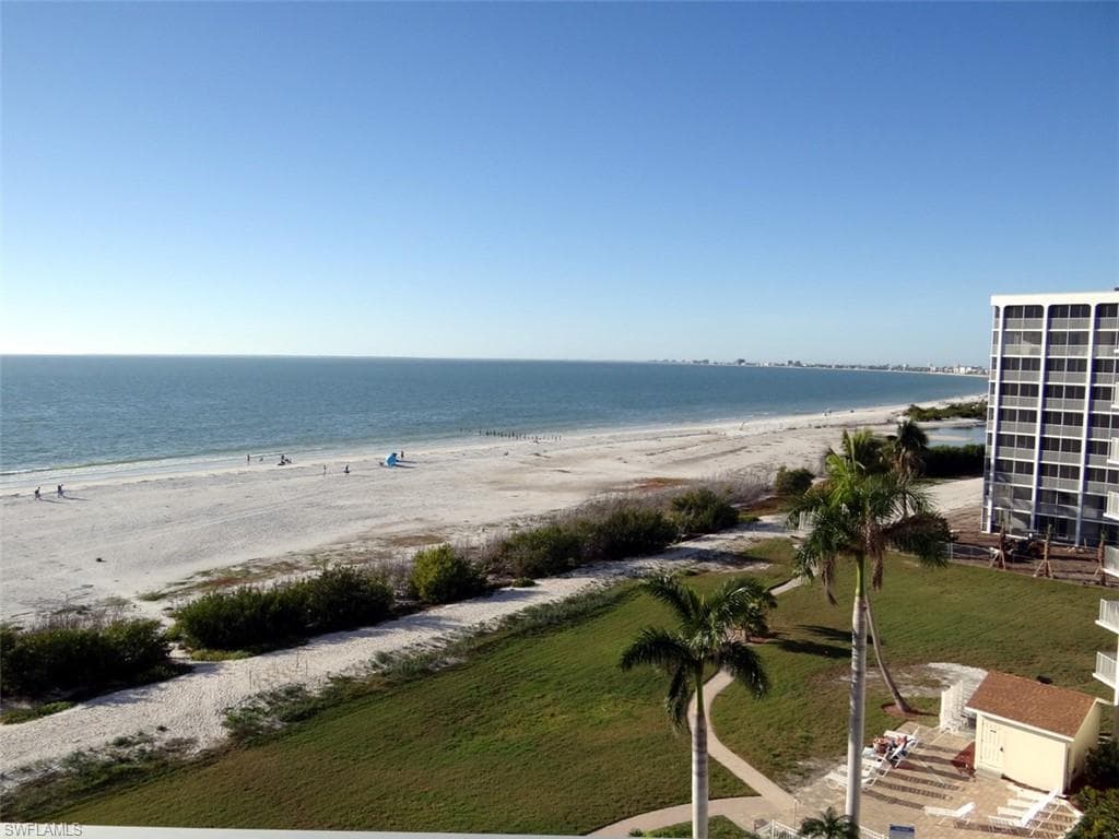7330 Estero BLVD 605-2
