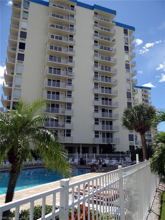 7330 Estero BLVD 605-15