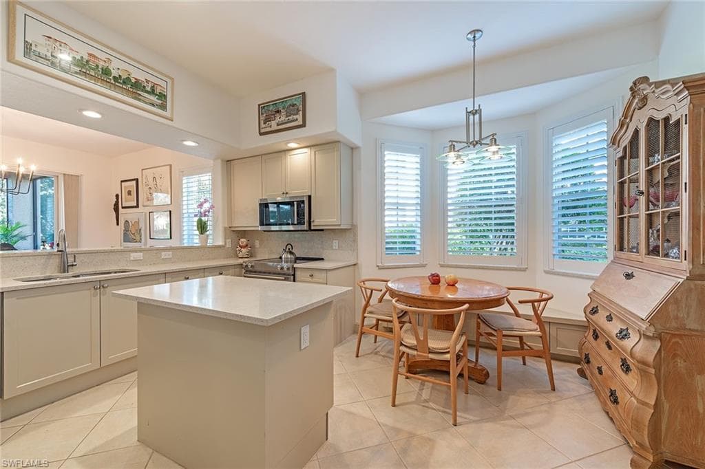745 Regency Reserve CIR 5202-6