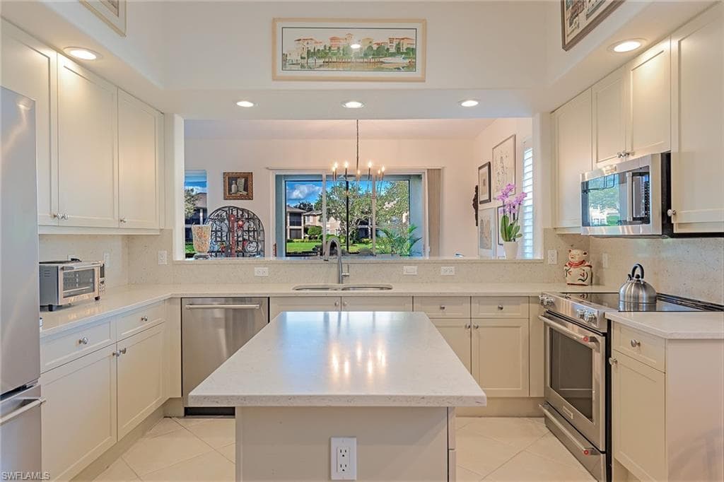 745 Regency Reserve CIR 5202-5