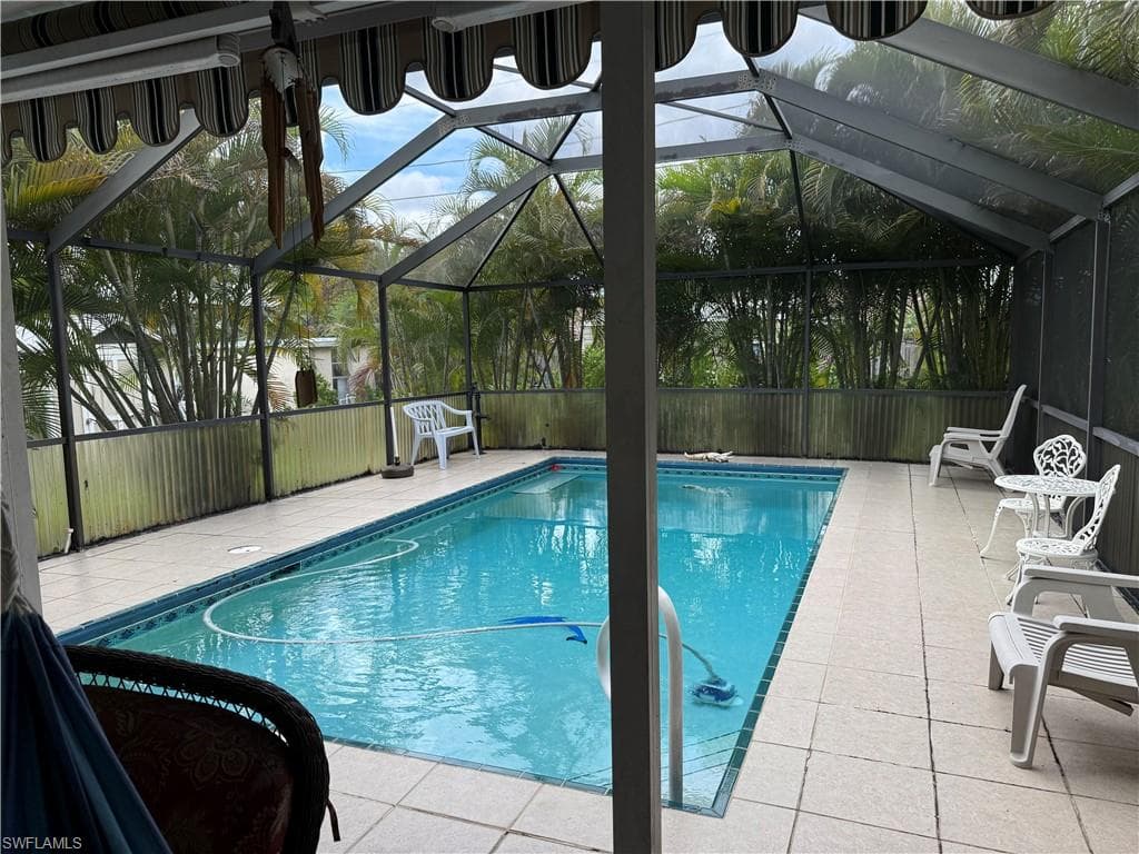 2260 Thompson RD, ALVA FL 33920-12