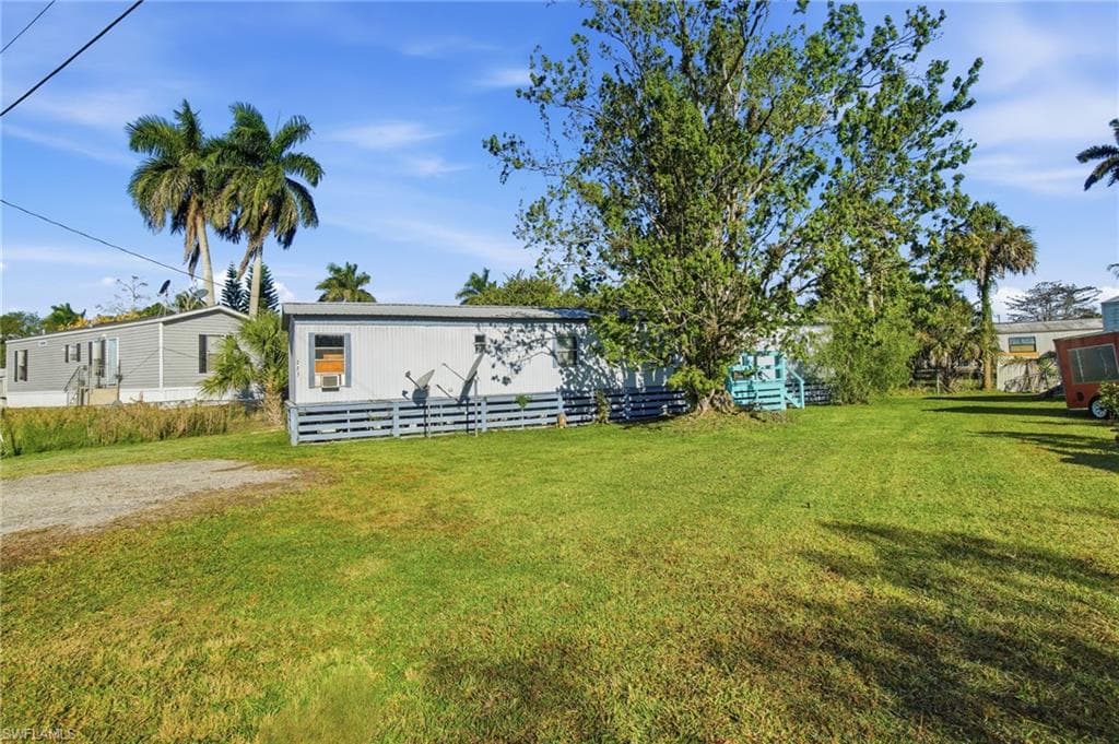 223 Gladys CT-4