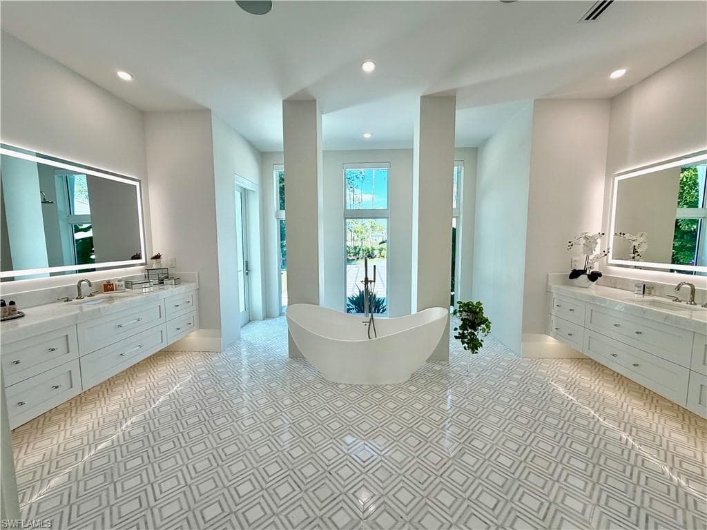 6824 Sable Ridge LN-18