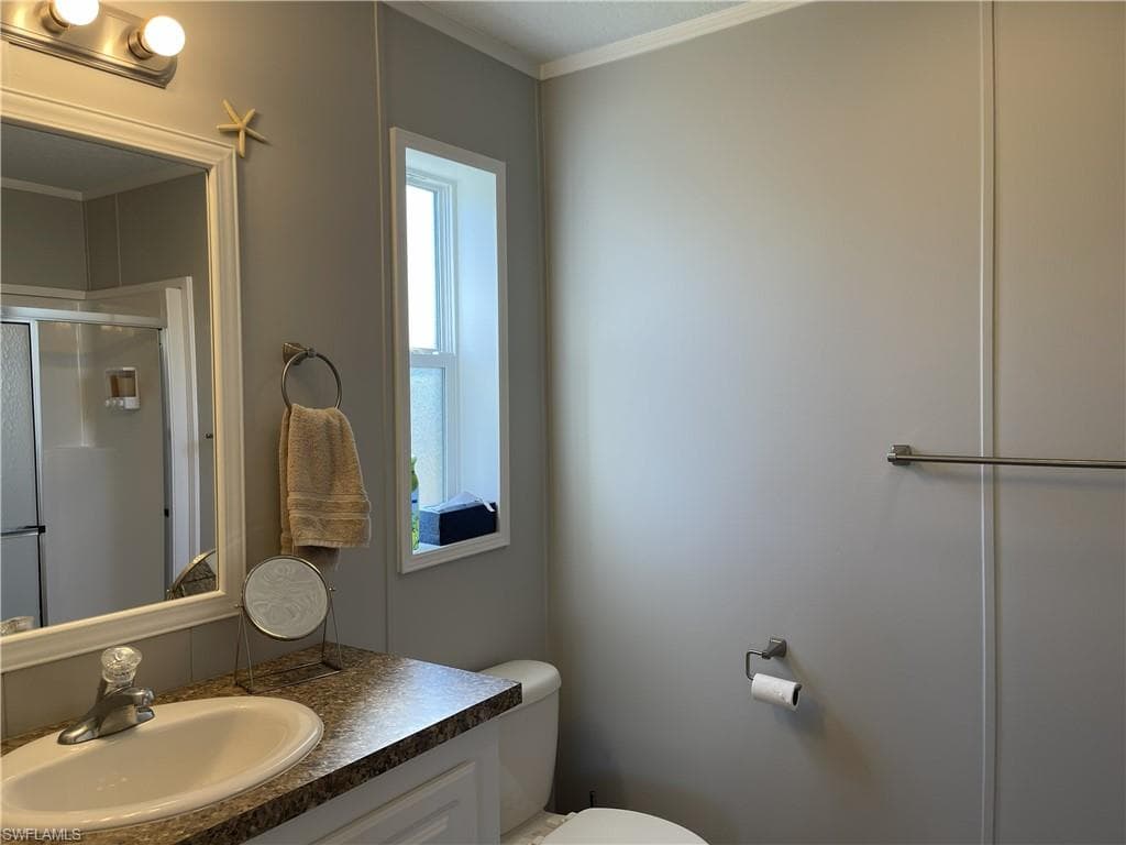 5520 Rainbow DR, BOKEELIA FL 33922-9