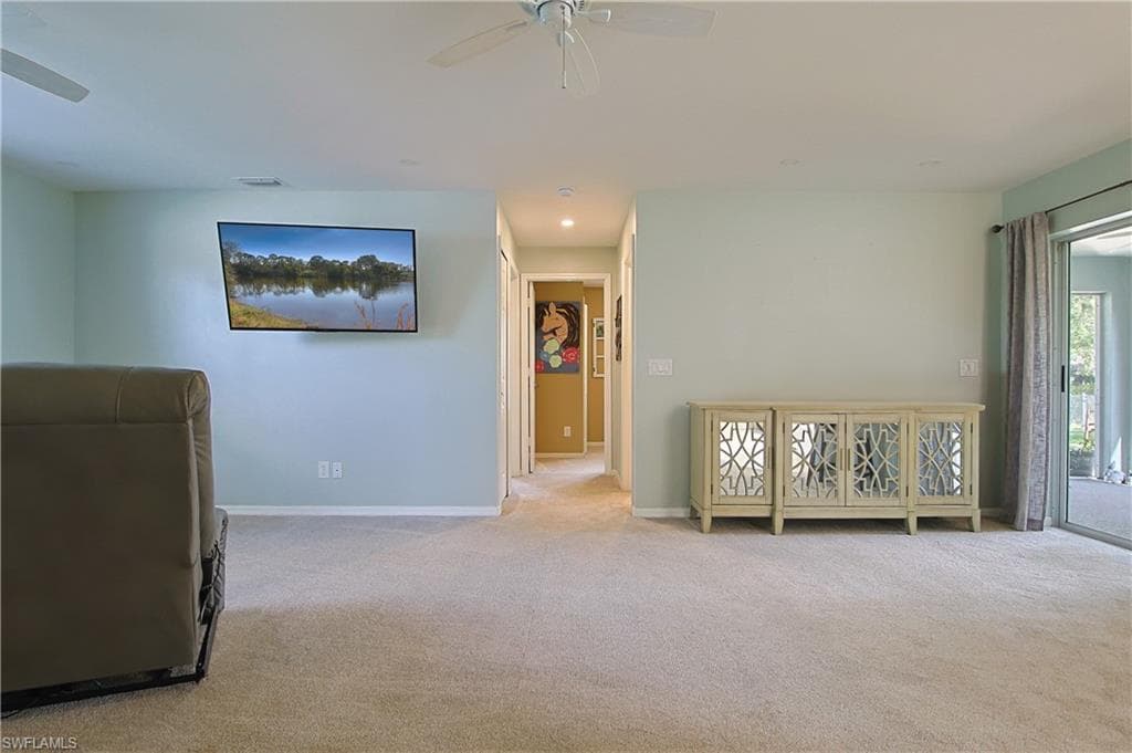 11407 Rabun Gap DR, NORTH FORT MYERS FL 33917-15