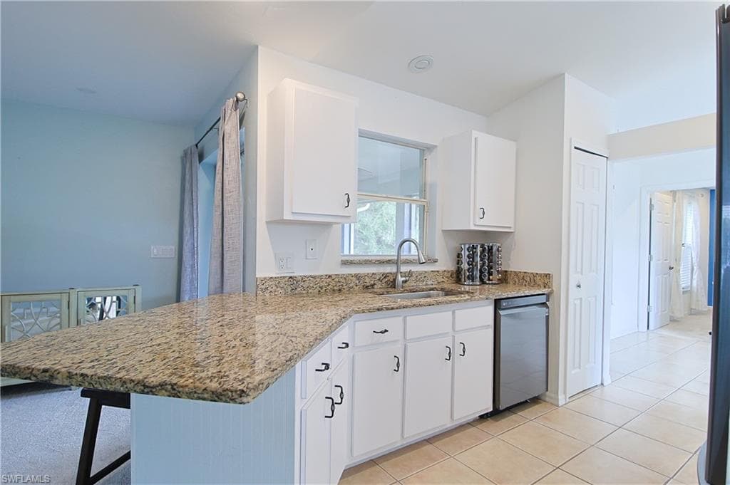 11407 Rabun Gap DR, NORTH FORT MYERS FL 33917-10