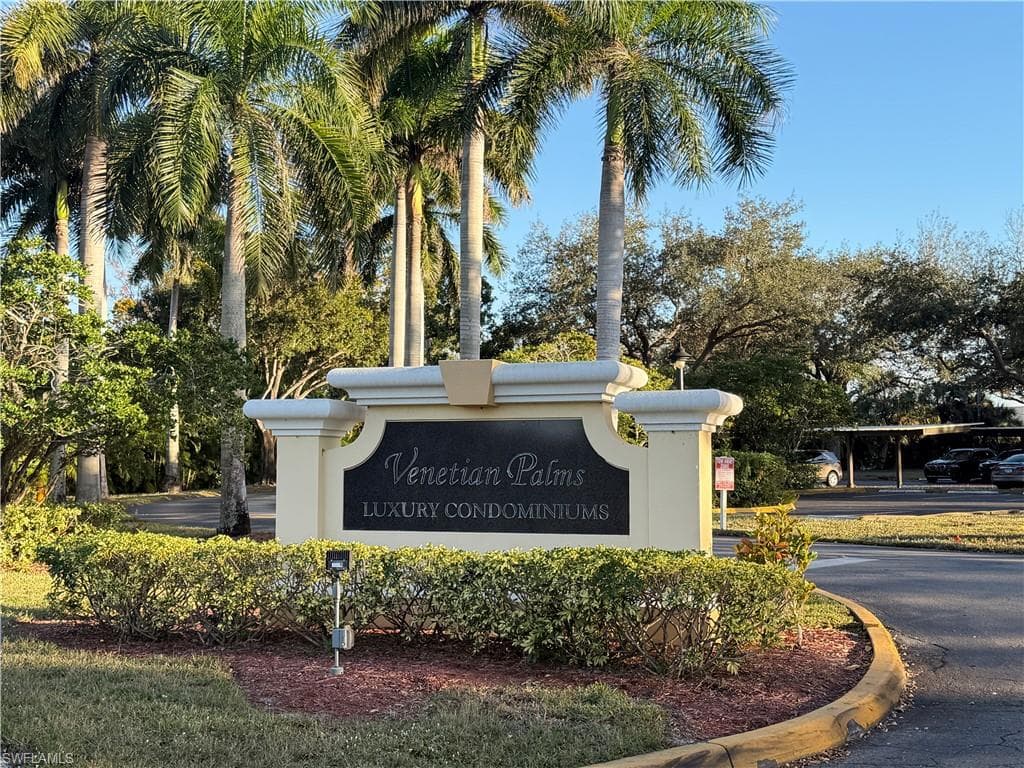 12561 Equestrian CIR 804-34