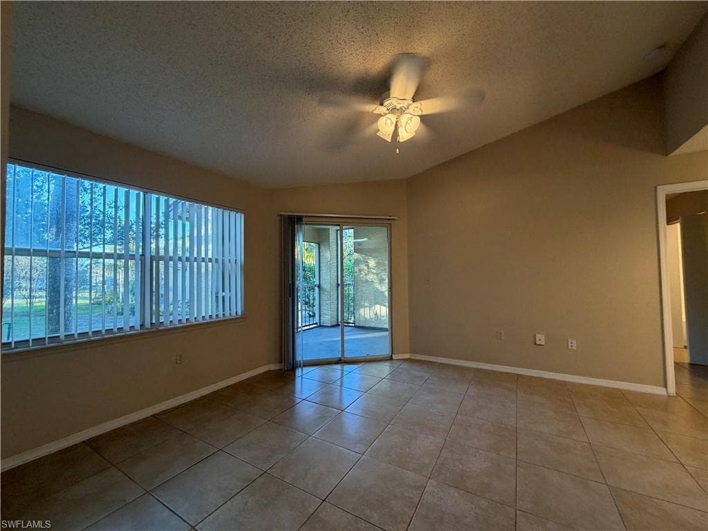 12561 Equestrian CIR 804-14