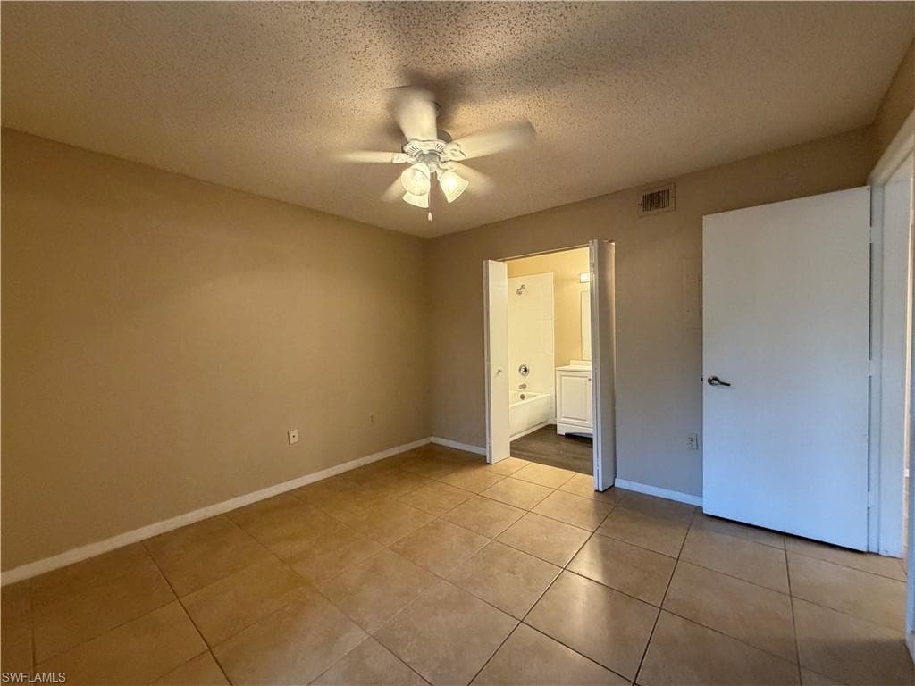 12561 Equestrian CIR 804-19