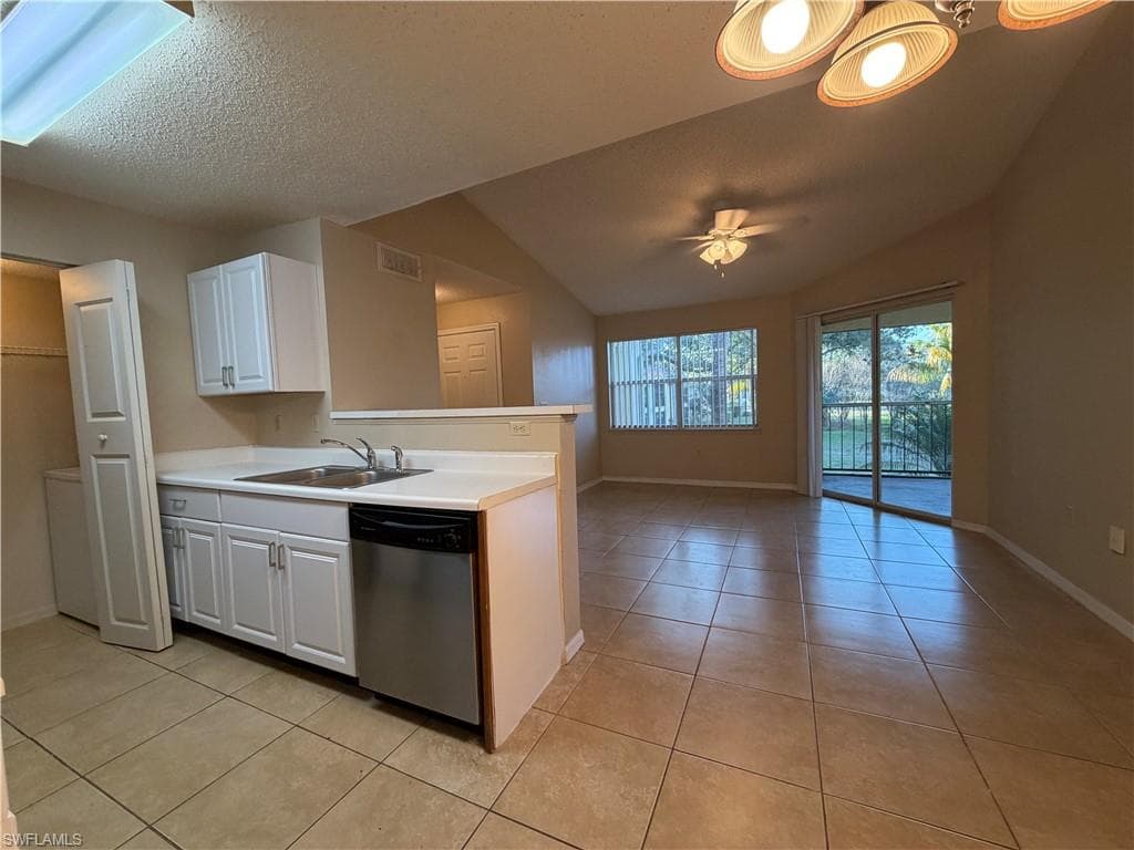 12561 Equestrian CIR 804-4