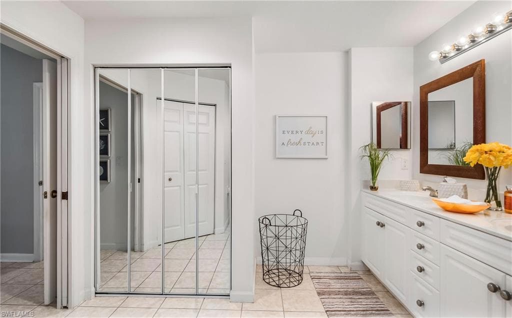 25085 Peacock LN 102-13