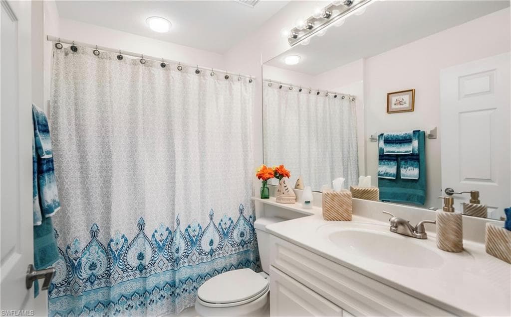 25085 Peacock LN 102-16