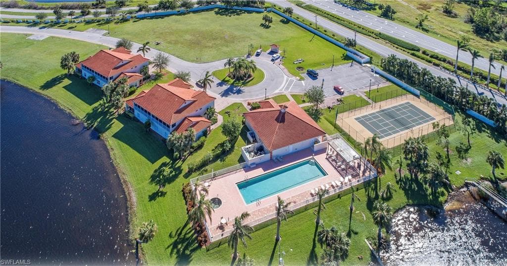 25085 Peacock LN 102-20