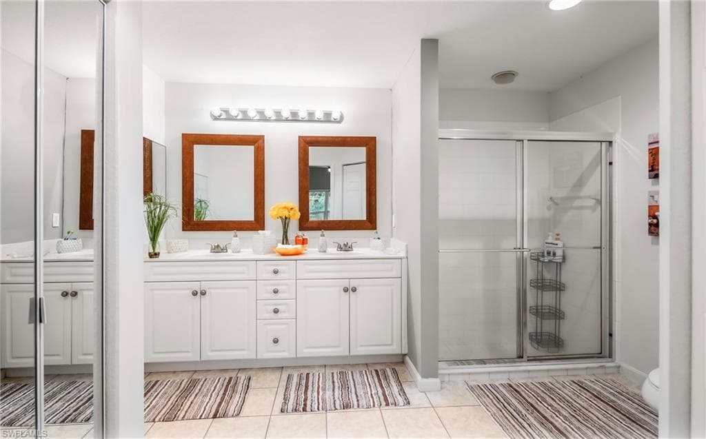 25085 Peacock LN 102-14