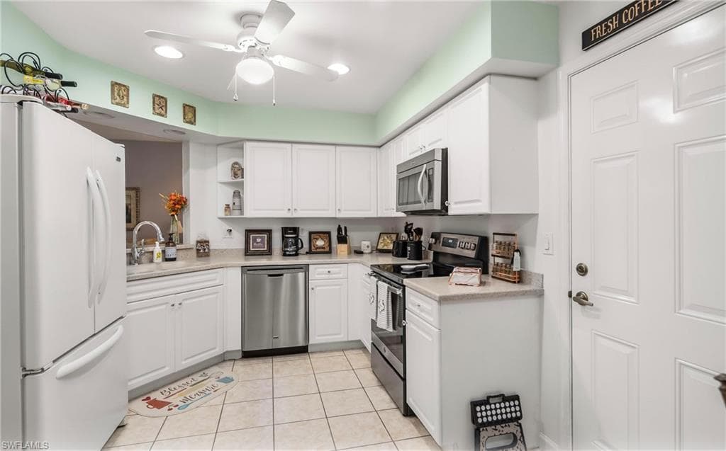 25085 Peacock LN 102-8