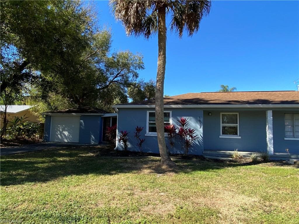 1539 Piney RD, NORTH FORT MYERS FL 33903-1