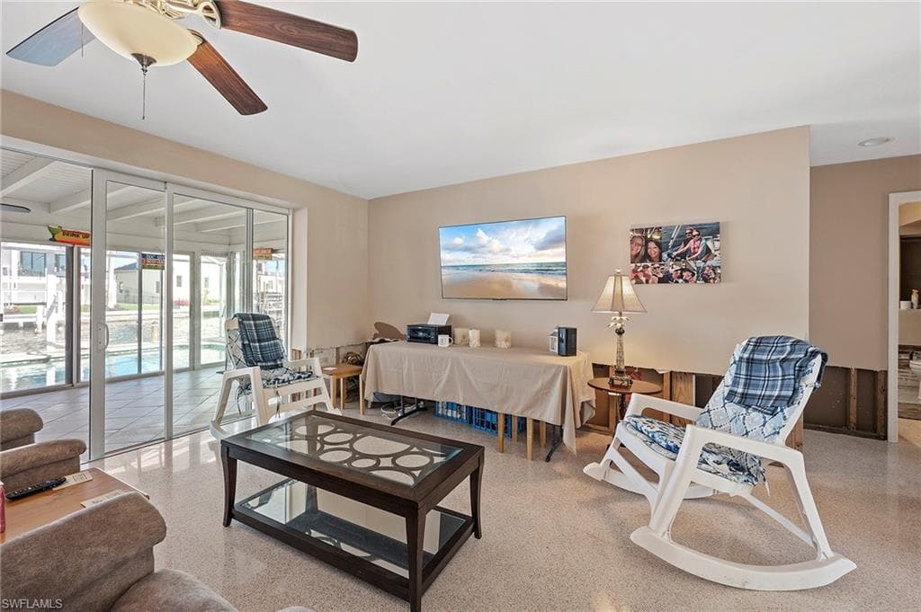 49 Fairview BLVD-26