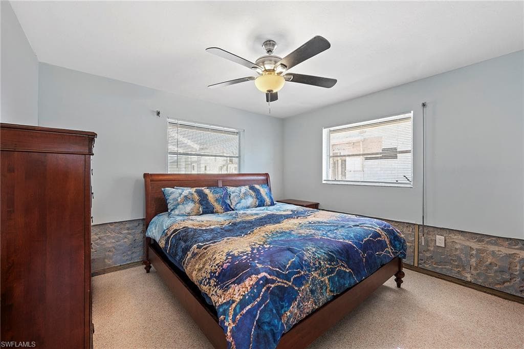 49 Fairview BLVD-15
