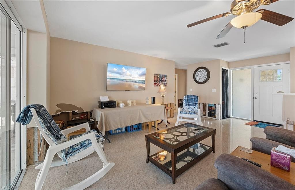 49 Fairview BLVD-27