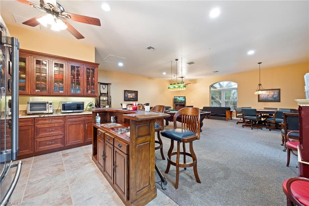 4013 Oak Haven DR-41
