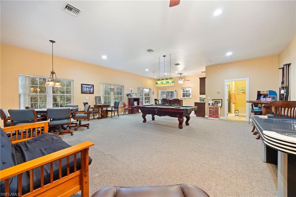 4013 Oak Haven DR-43