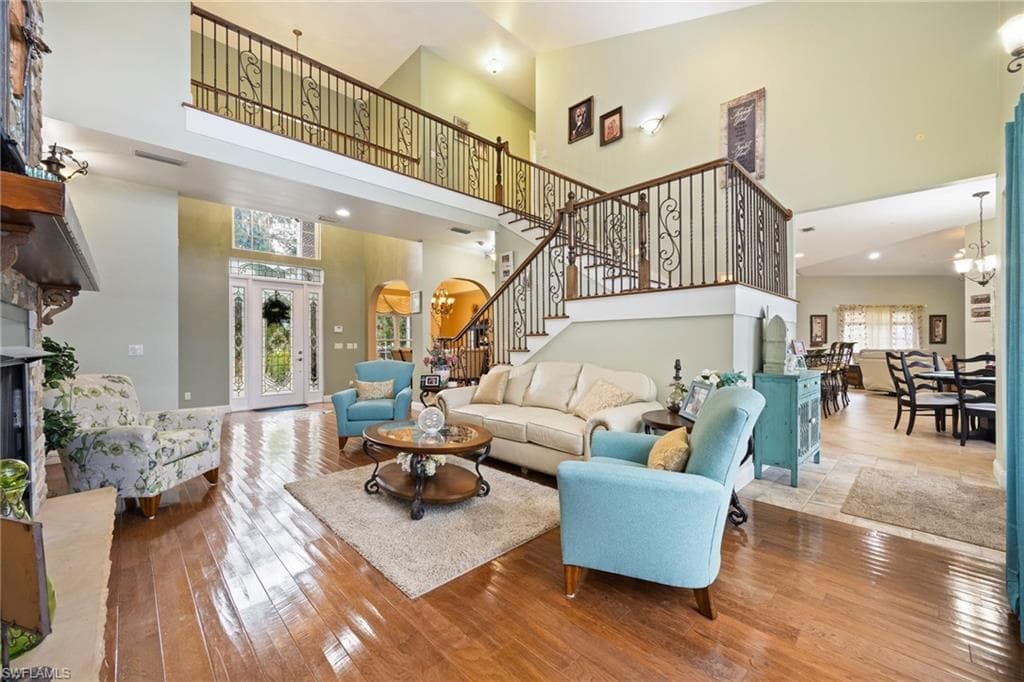 4013 Oak Haven DR-10