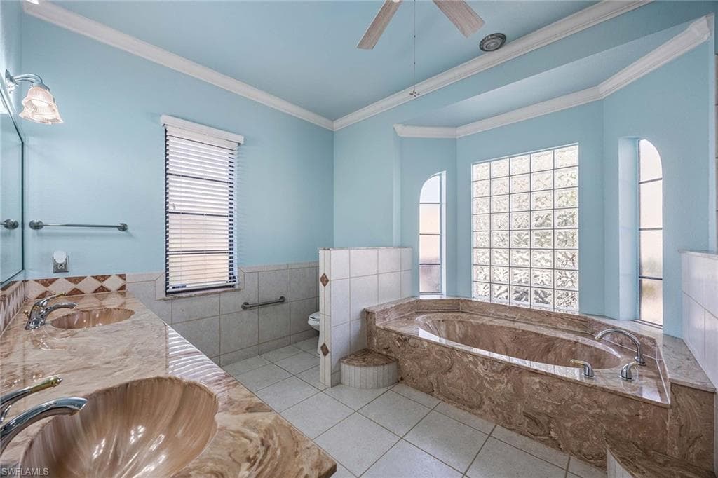 146 Windward Cay-16
