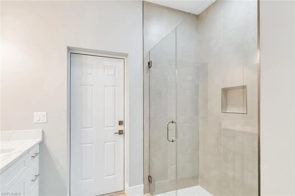 1335 NW 3rd TER-6