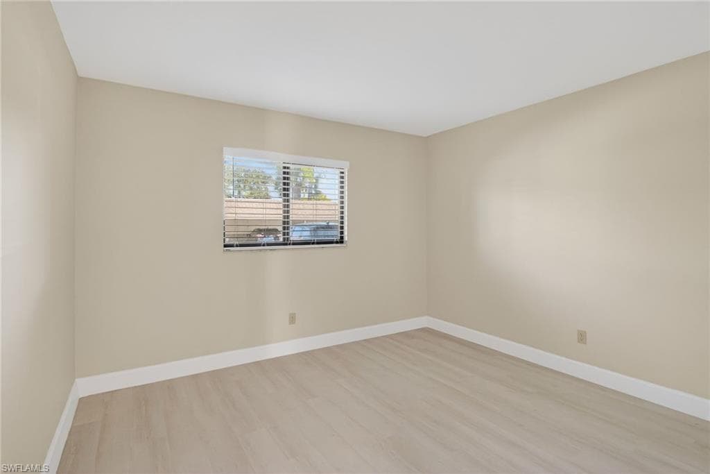 5773 Gage LN B-101-11