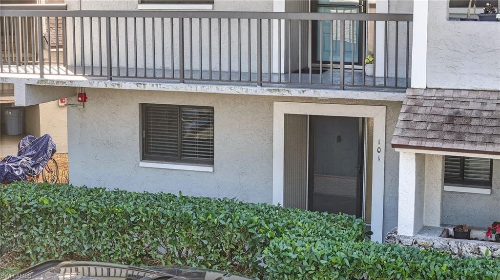 5773 Gage LN B-101-25