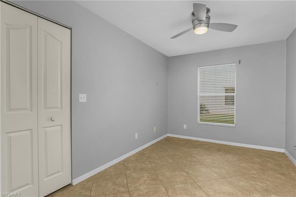 494 Saint Andrews BLVD 14-19
