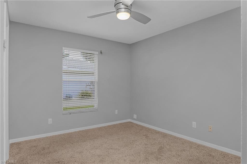 494 Saint Andrews BLVD 14-21