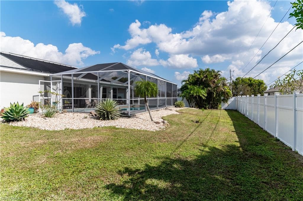 310 SE 47th ST-24