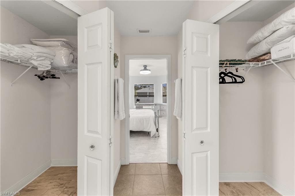 310 SE 47th ST-14