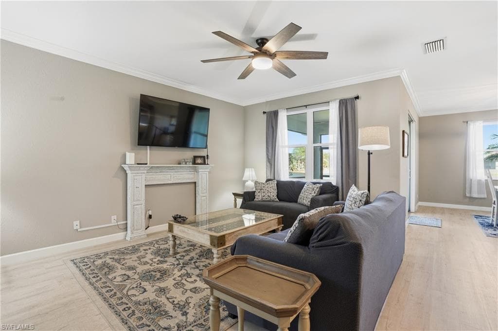 13056 Silver Thorn LOOP, NORTH FORT MYERS FL 33903-6