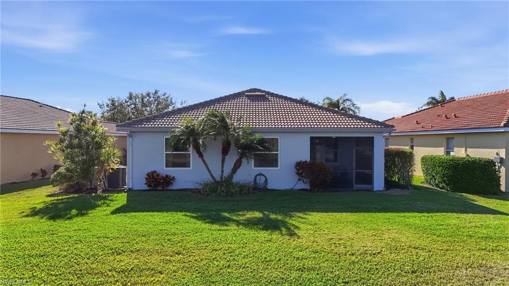 13056 Silver Thorn LOOP, NORTH FORT MYERS FL 33903-32