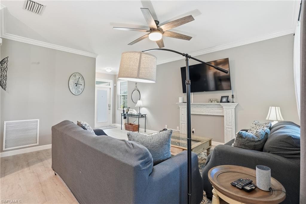 13056 Silver Thorn LOOP, NORTH FORT MYERS FL 33903-7