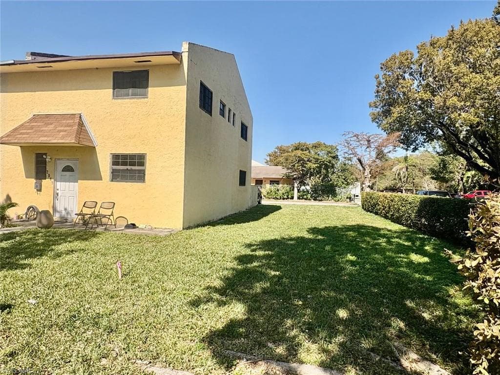 2065 NE 139th ST-1