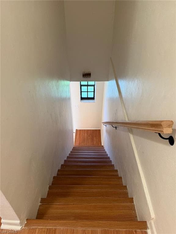 2065 NE 139th ST-12