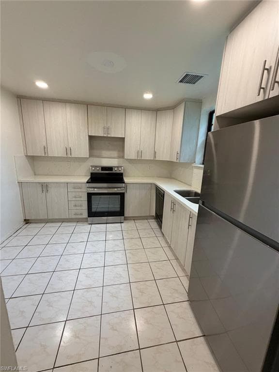 2065 NE 139th ST-8