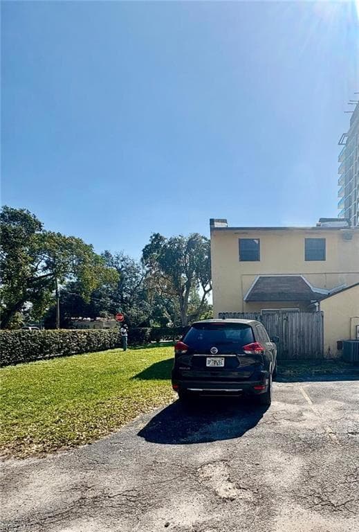 2065 NE 139th ST-24