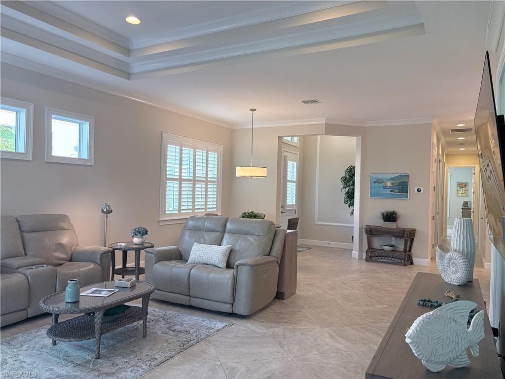 6931 Cay CT-7