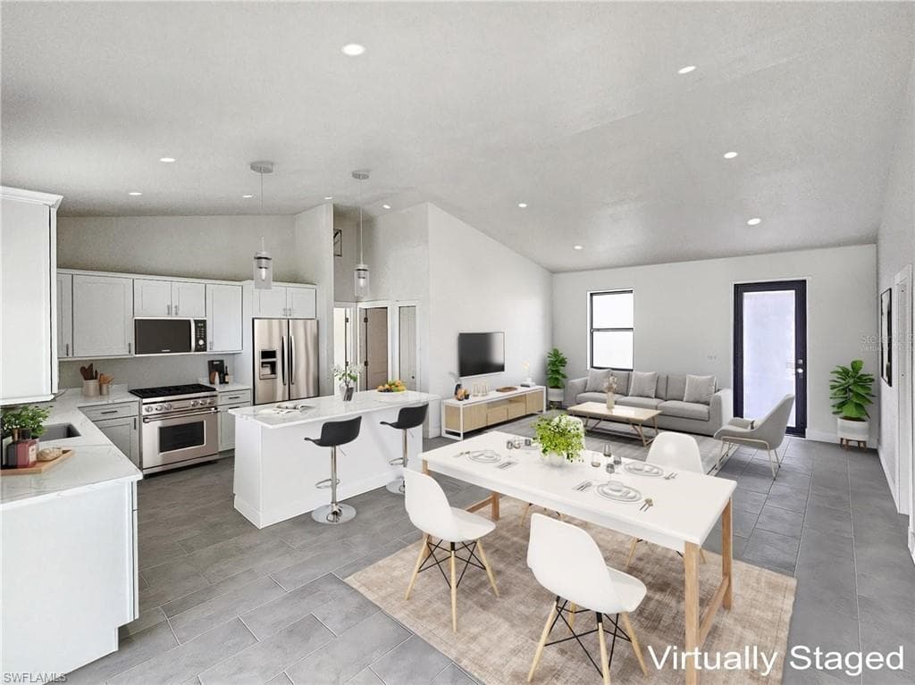 8285 Agate ST, PORT CHARLOTTE FL 33981-1