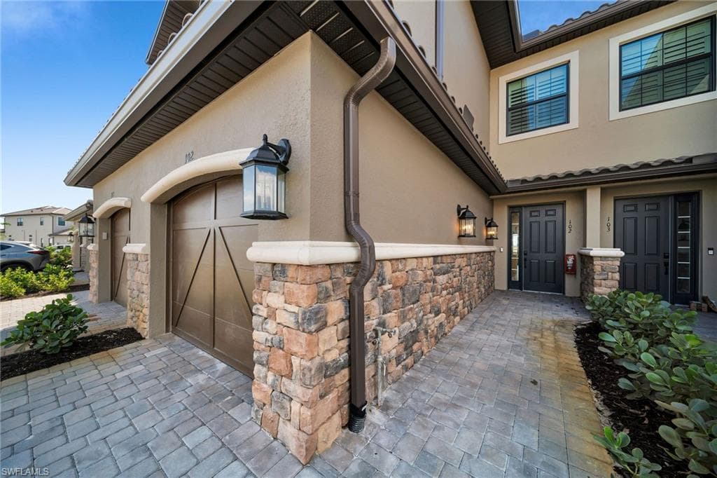 15336 Lucerna ST, OTHER FL 34114-5