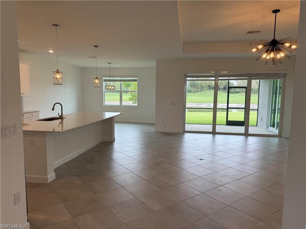 20821 Copperhead DR-14