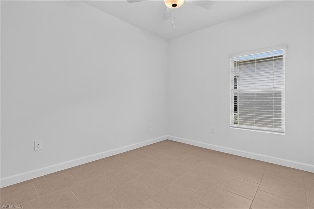 3904 Passion Vine DR-6