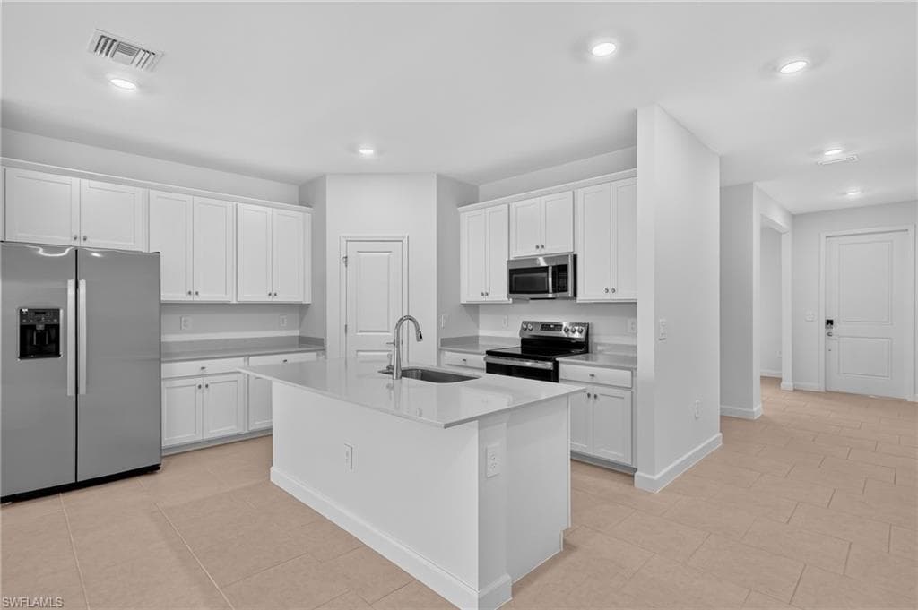 3904 Passion Vine DR-2