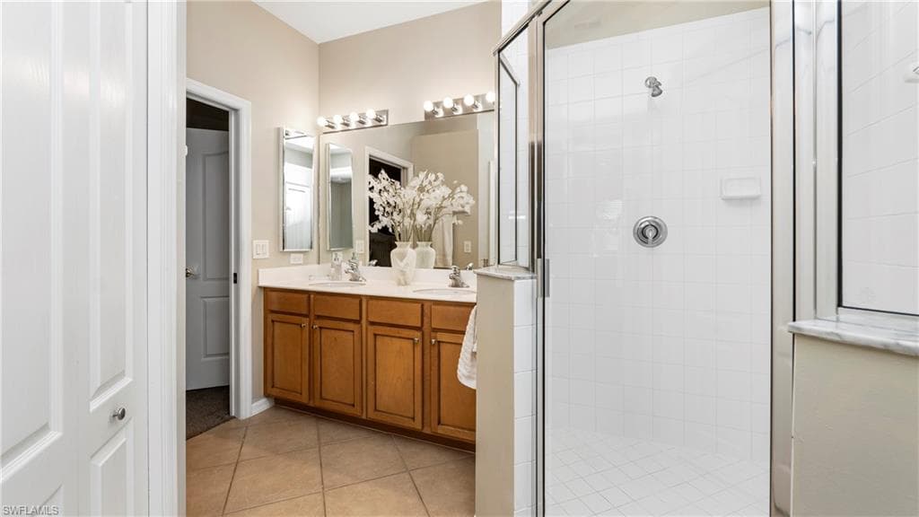 13260 Silver Thorn LOOP # 1005, NORTH FORT MYERS FL 33903-15