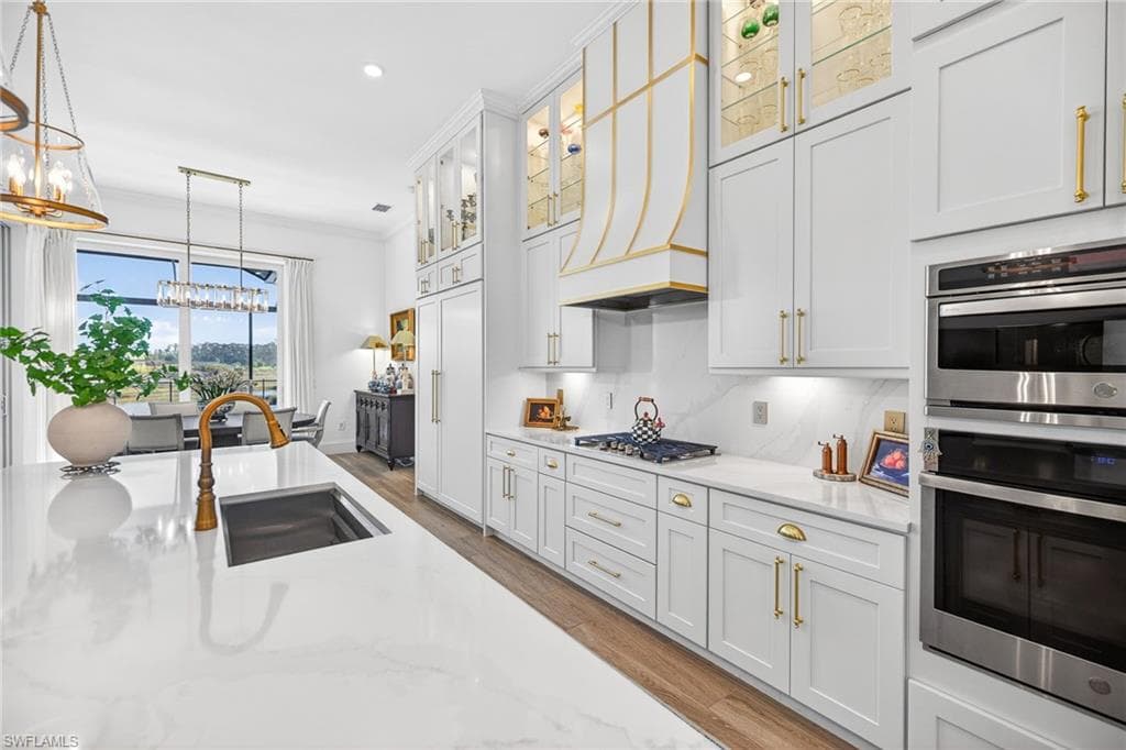 17395 Blue Sapphire DR-17